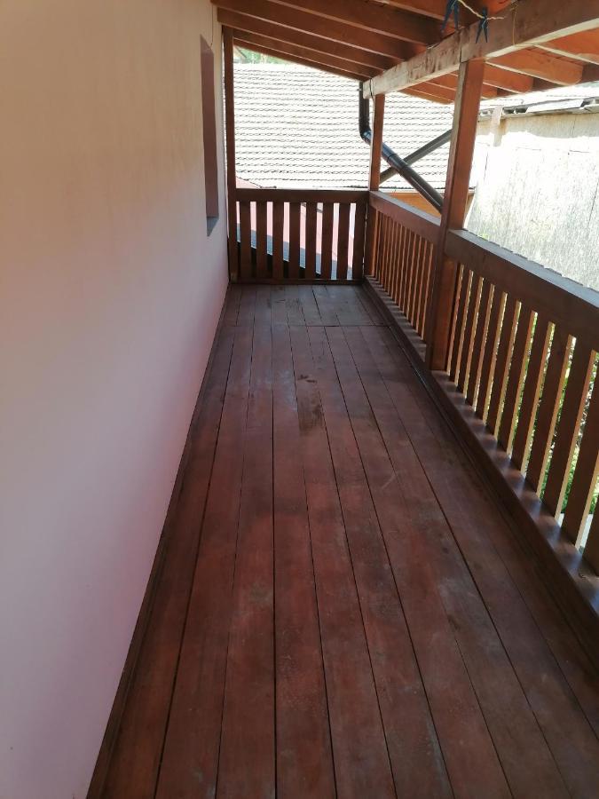 La Casuta Villa Dubova Bagian luar foto