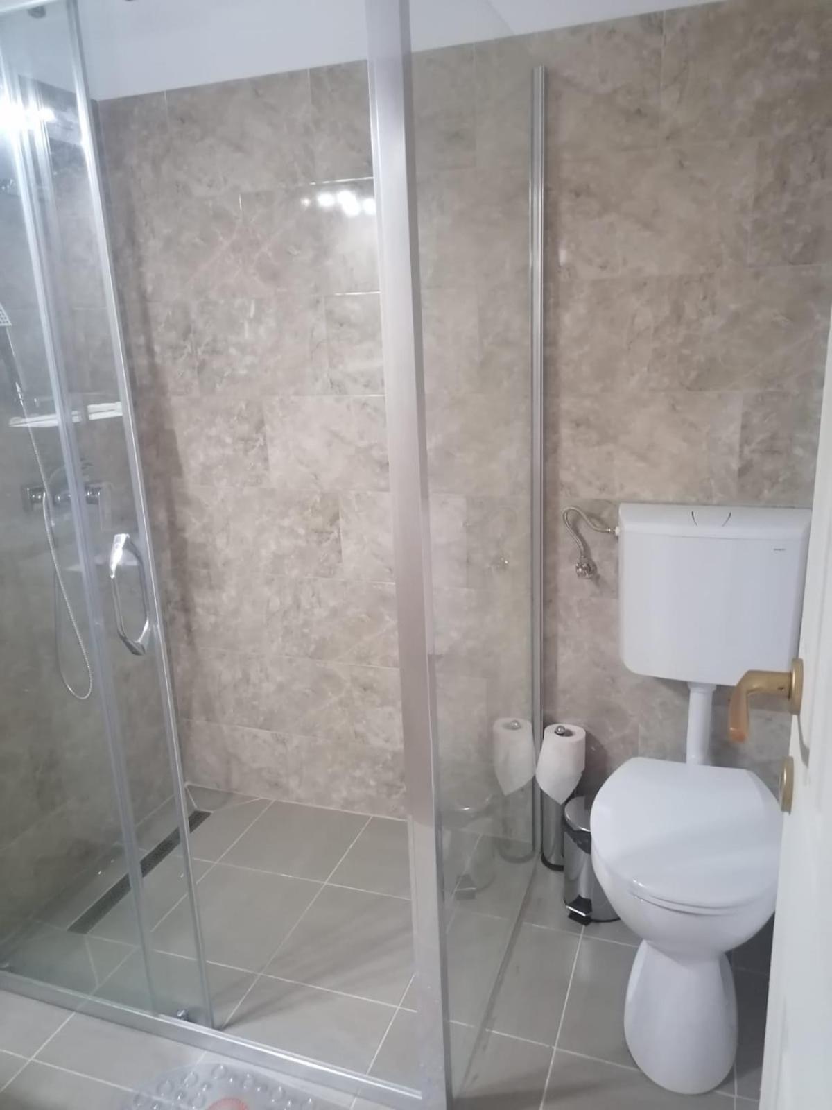 La Casuta Villa Dubova Bagian luar foto